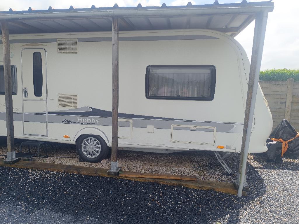 Caravane hobby excellent 560, Hobby, Particulier, 5 tot 6 meter, Schokbreker