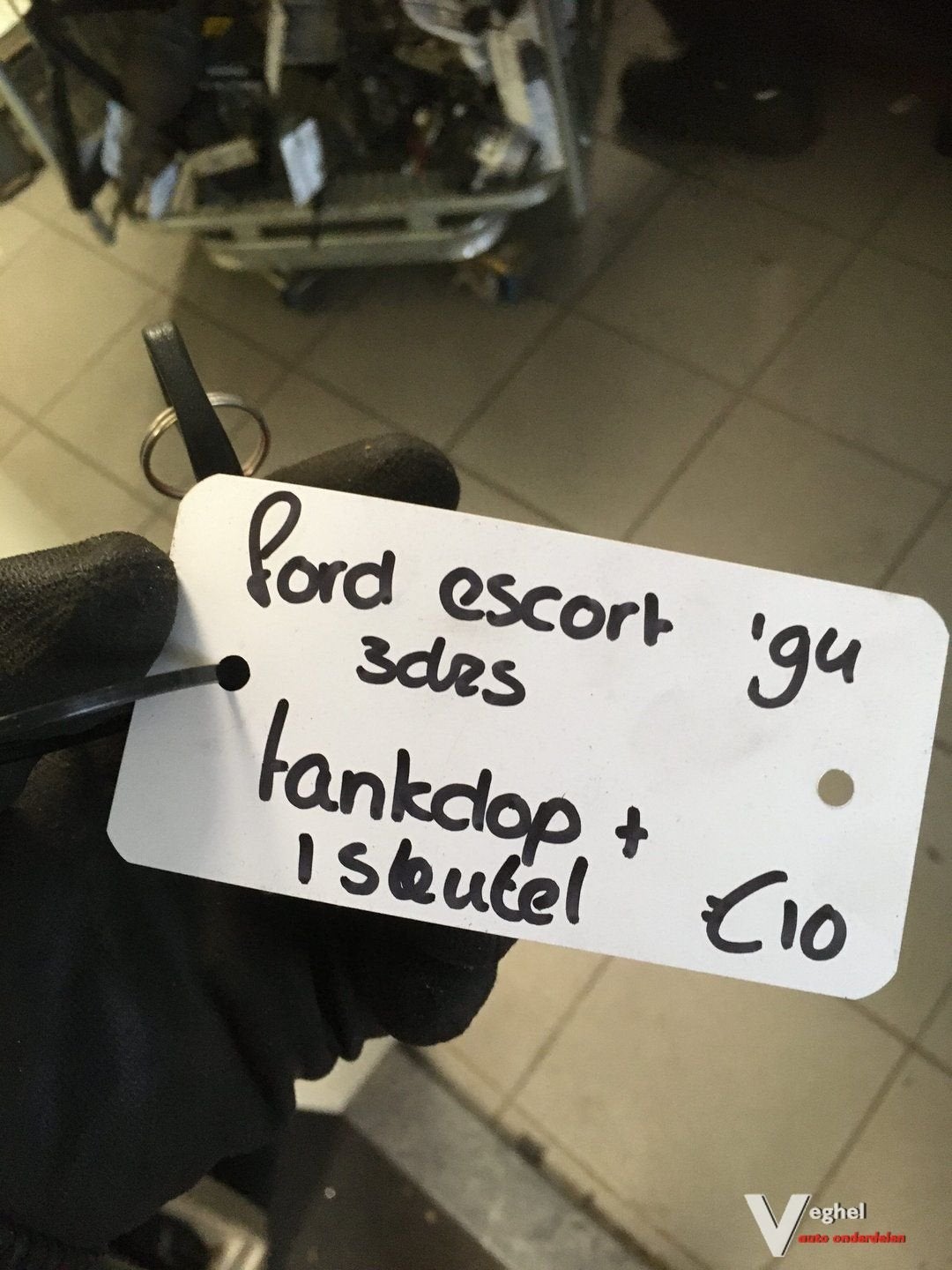 ford escort 3 drs tankdop met sleutel 1994, Auto-onderdelen, Gebruikt, -, -, Ophalen of Verzenden