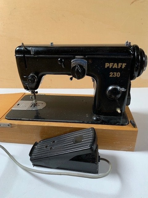 Machine à coudre Pfaff 230, Enlèvement, Utilisé, Machine à coudre, Pfaff