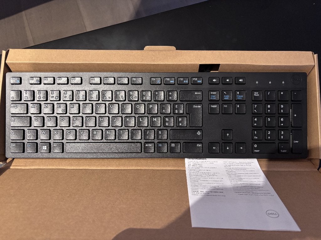 Clavier Standard DELL Azerty Neuf KB216-BK-FR, Informatique & Logiciels, Claviers, Neuf, Azerty, Filaire, Touches multimédia, Enlèvement ou Envoi