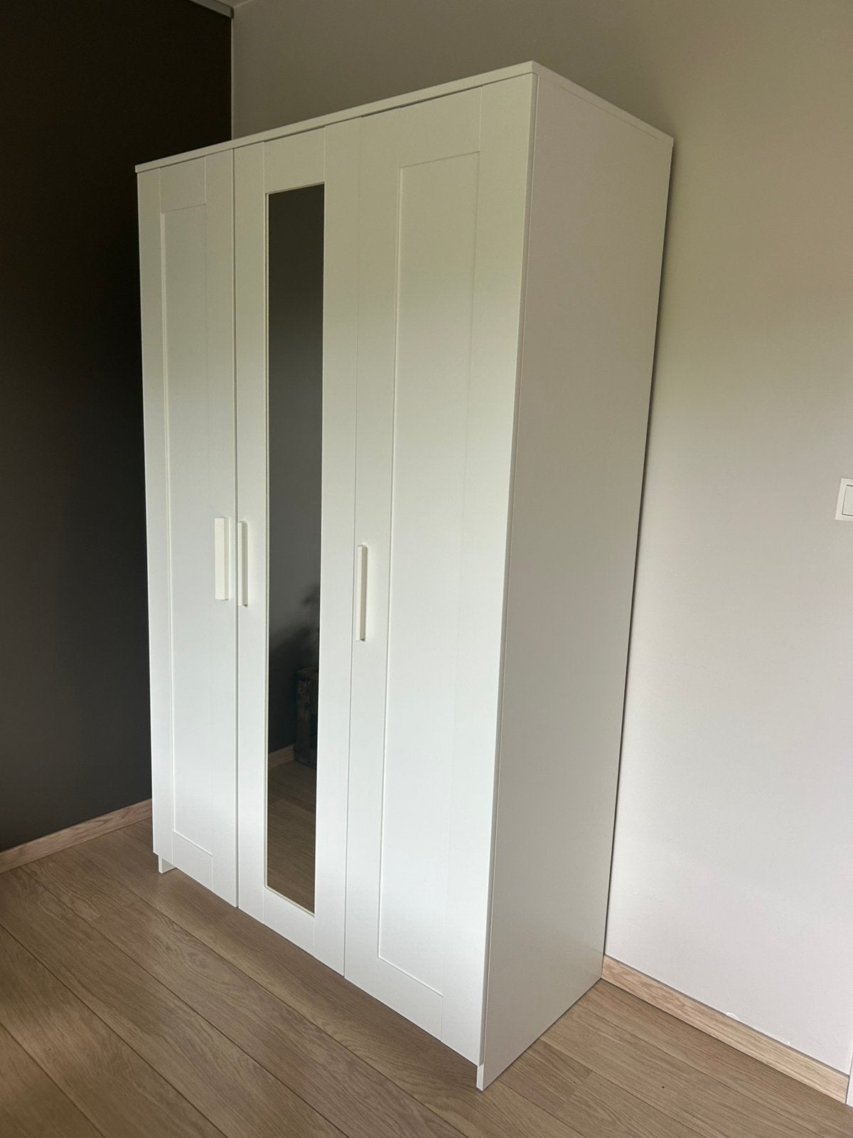 Ikea kledingkast BRIMNES, Huis en Inrichting, Kasten | Kleerkasten, Ophalen, Zo goed als nieuw