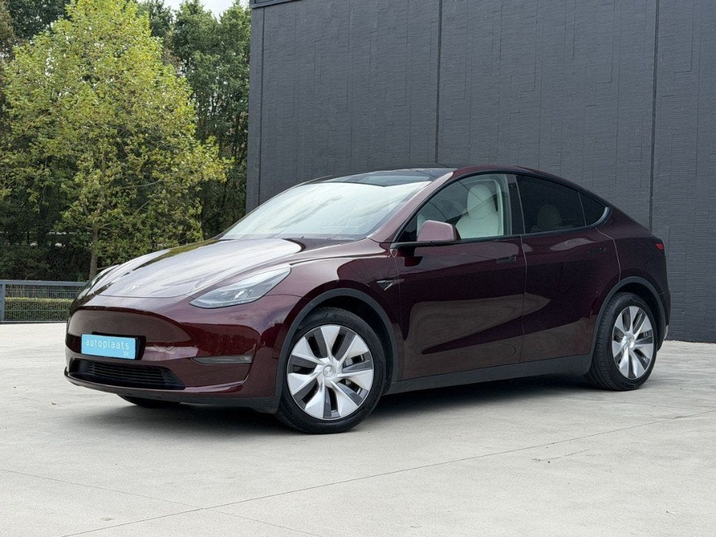 Tesla Model Y 2023 Long Range Dual Motor 39409km, Auto's, Tesla, Dealer onderhouden, Euro 6, Leder, 5 zetels