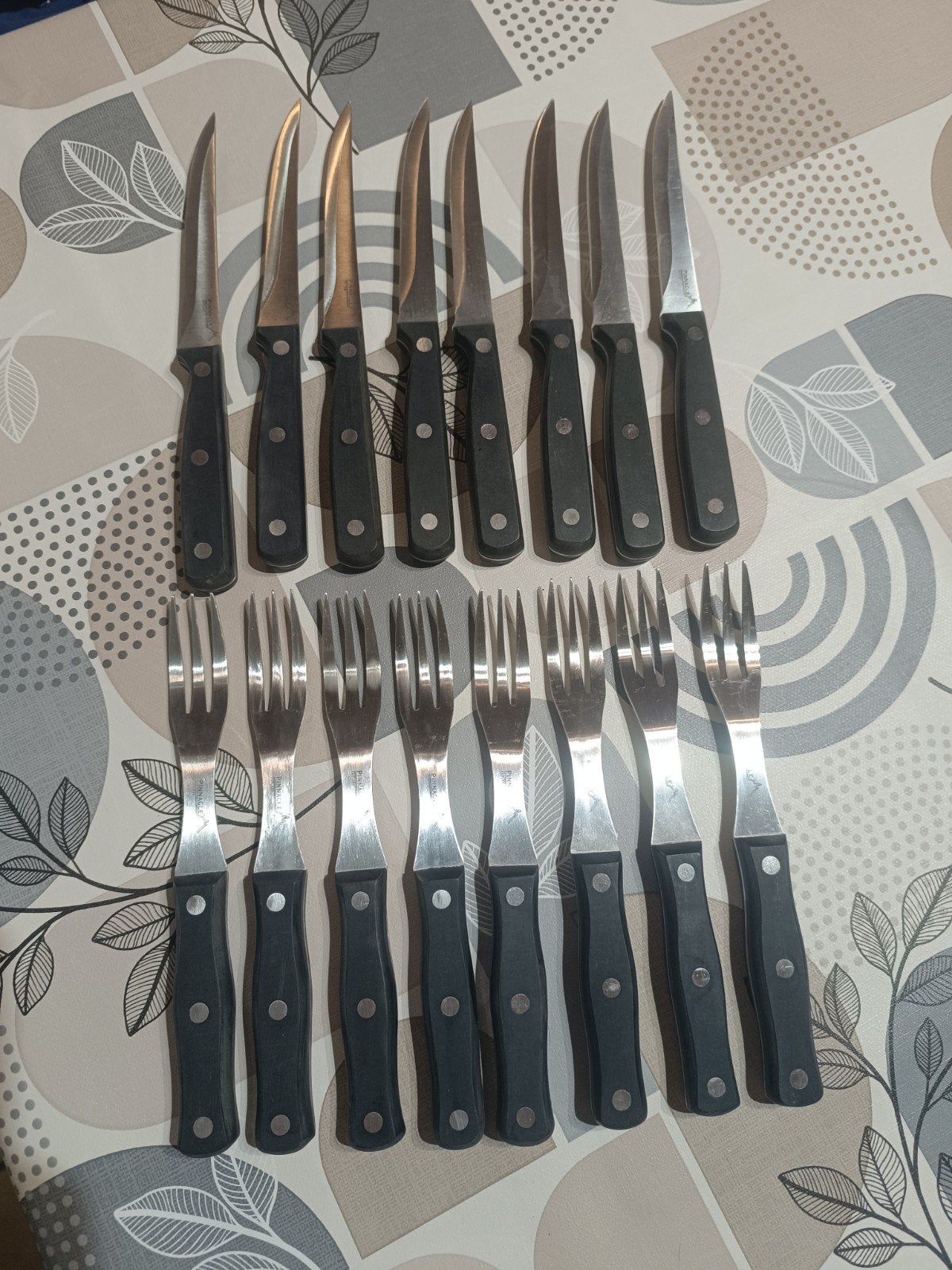 couverts à viande 8pers, Maison & Meubles, Enlèvement