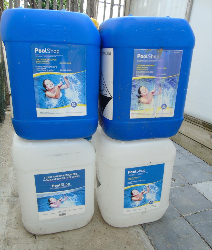Bidons, Minder dan 75 liter, Ophalen, Zo goed als nieuw, Kunststof