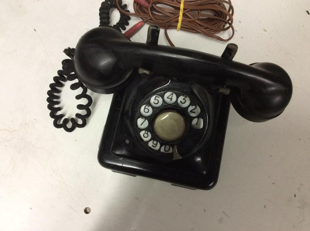 téléphone fixe ancien avec plaque tournante, Télécoms, Enlèvement ou Envoi, Utilisé, Avec cadran rotatif