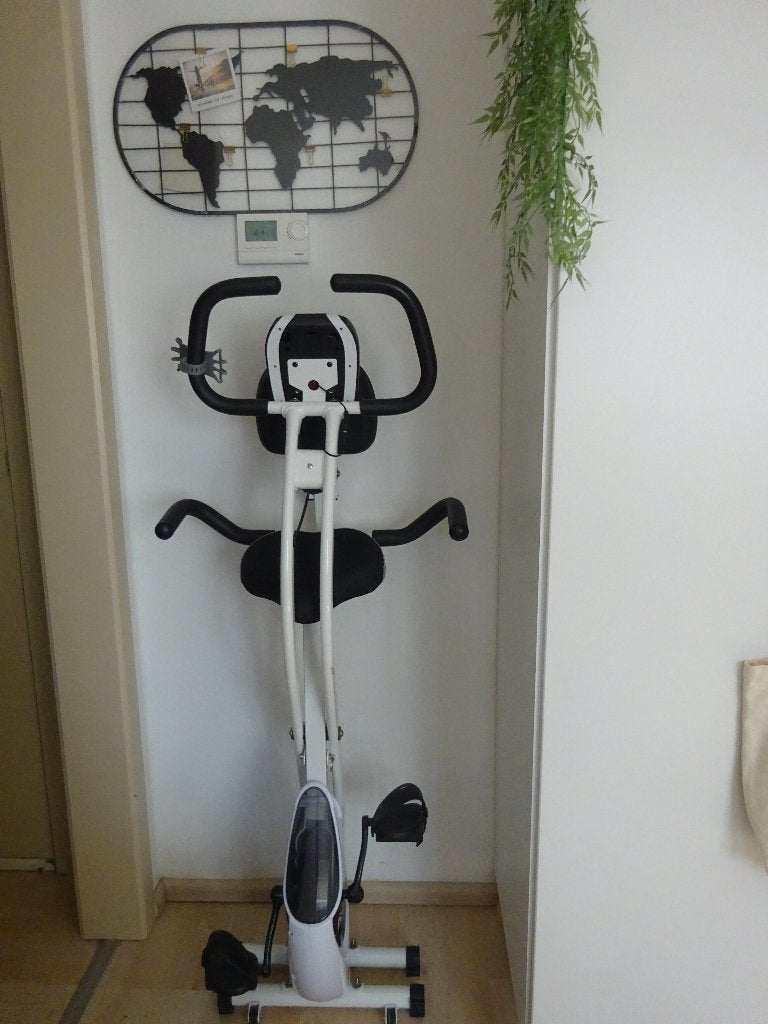 Vélo d'appartement pliable DECATHLON - Modèle ION Axel, Enlèvement, Comme neuf, Jambes, Vélo d'appartement