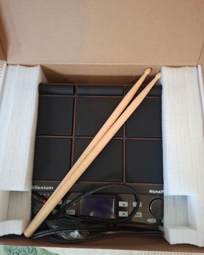 Nonapad Millennium met kabelhoedje en drumstiks, Muziek en Instrumenten, Drumcomputers, Ophalen of Verzenden, Nieuw, Overige merken