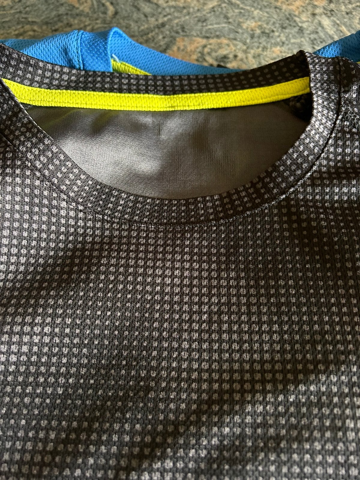 Lot sportshirts maat M / Lot korte sportbroeken maat M, Kleding | Heren, Ophalen of Verzenden, Zo goed als nieuw, Maat 48/50 (M)