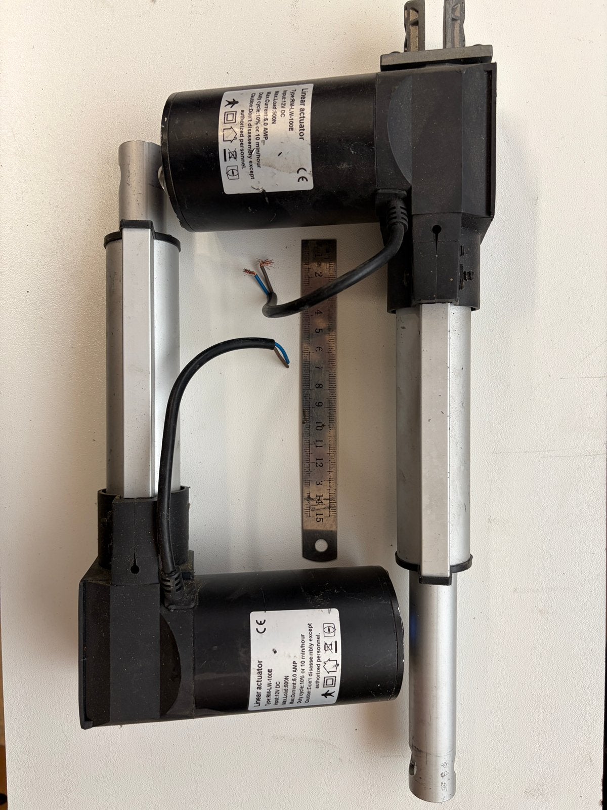 Lineaire motor van 60 kg, slag van 10 cm, Ophalen of Verzenden, Zo goed als nieuw