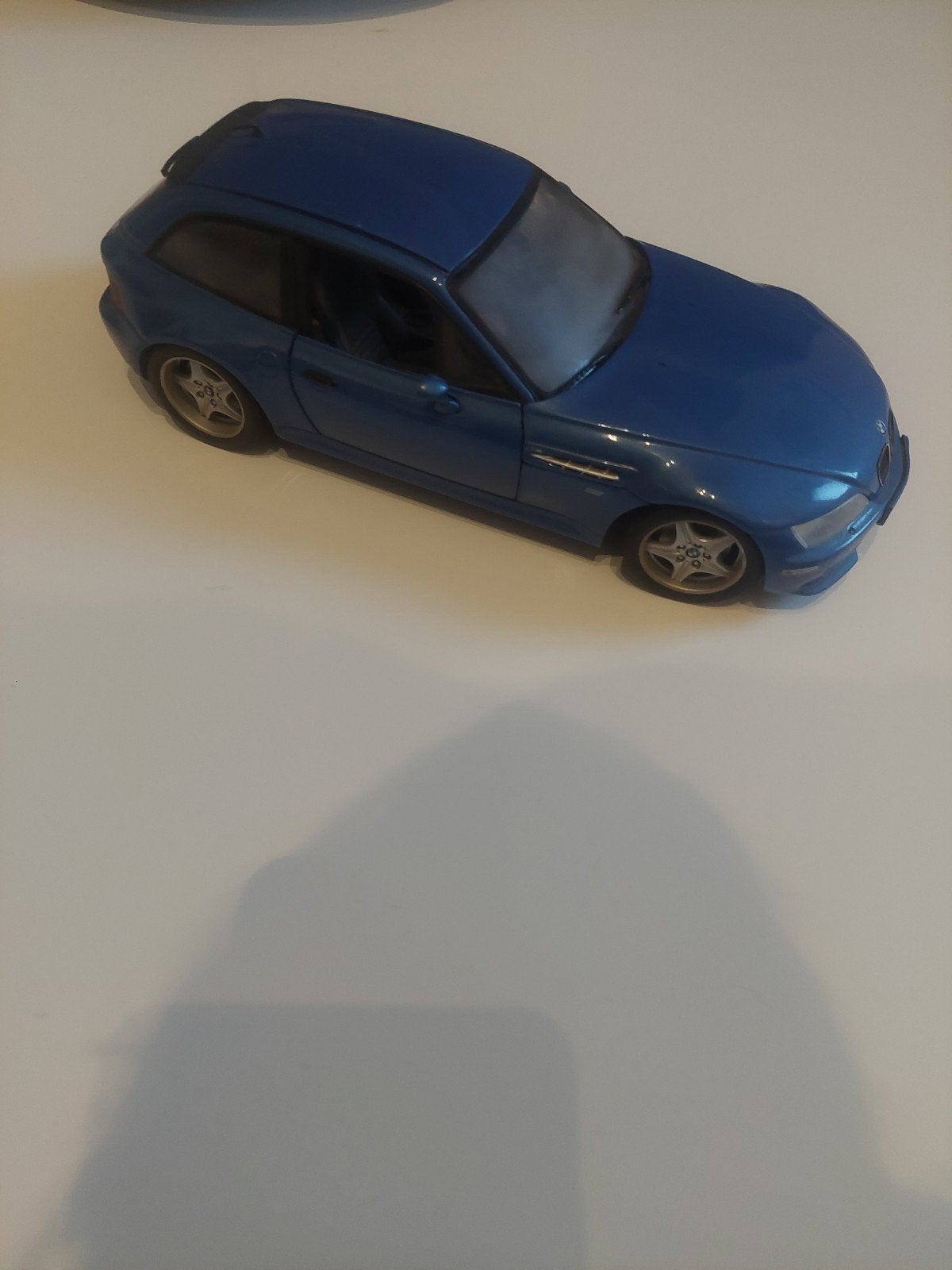 Bmw 1/18., Voiture