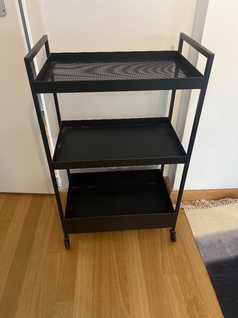 Dessert IKEA Trolly, Huis en Inrichting, Woonaccessoires | Etagères, Ophalen, Draaibaar, Trolley, Metaal