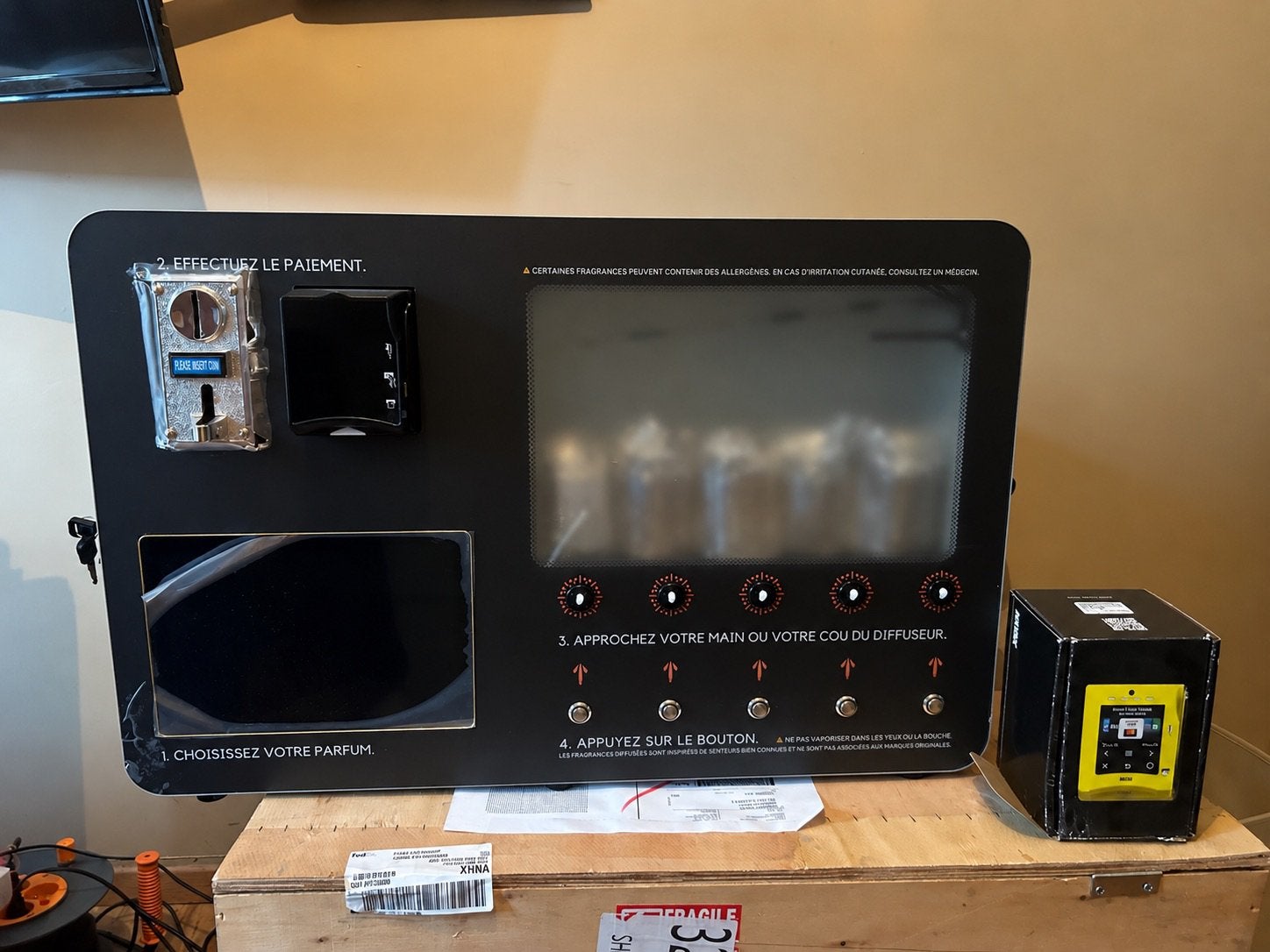 Machine à jet de parfums, Enlèvement ou Envoi