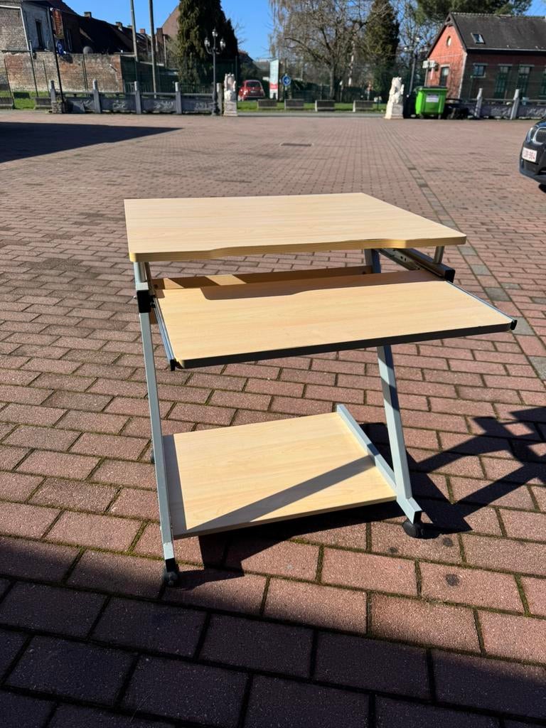 Mobilier PC sur roulettes, Enlèvement, Comme neuf