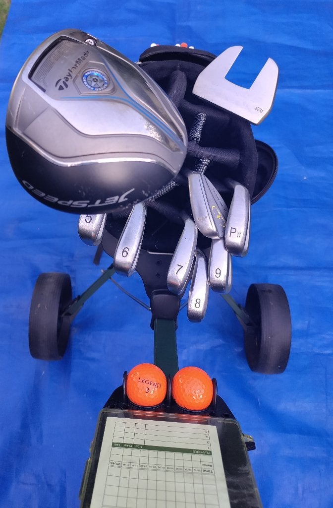 Equipement de golf homme 4some et driver Taylormade, Sports & Fitness, Enlèvement, Utilisé, Sac, Autres marques