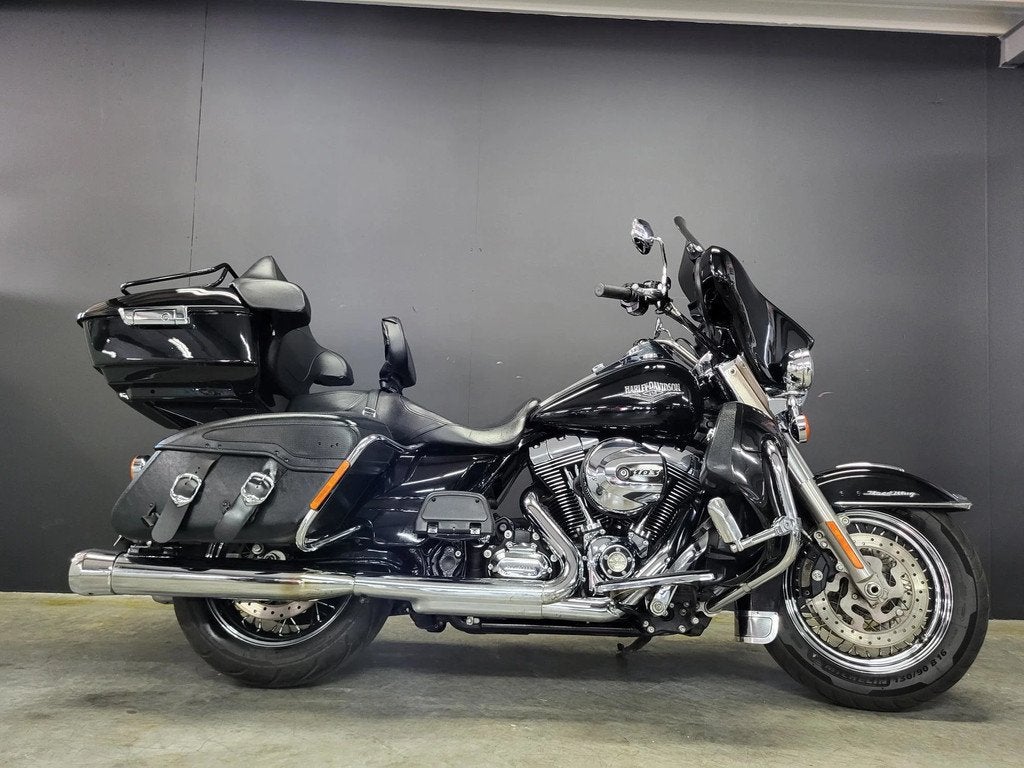 Harley-Davidson Road King Classic km's maken in stijl, Motoren, 1690 cc, Bedrijf, Meer dan 35 kW, Overig