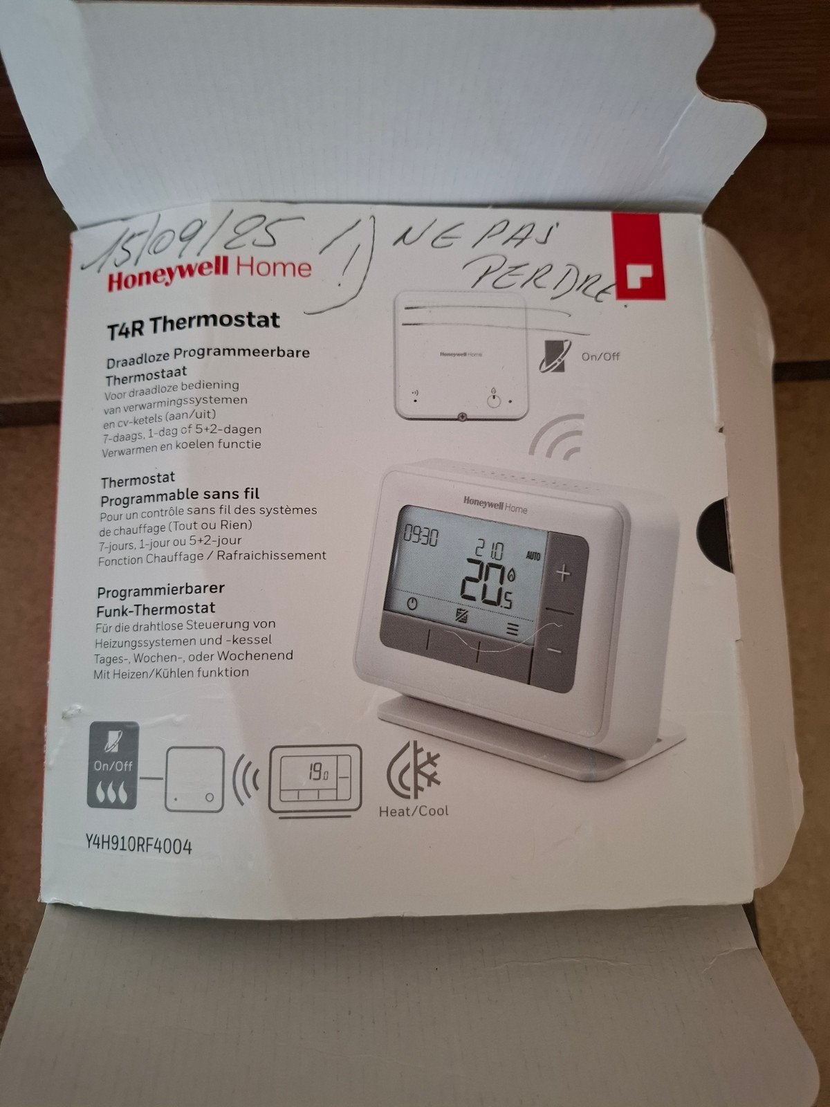 Thermostat Honeywell Programmable Sans Fil
Pour un contrôle, Bricolage & Construction, Enlèvement, Thermostat