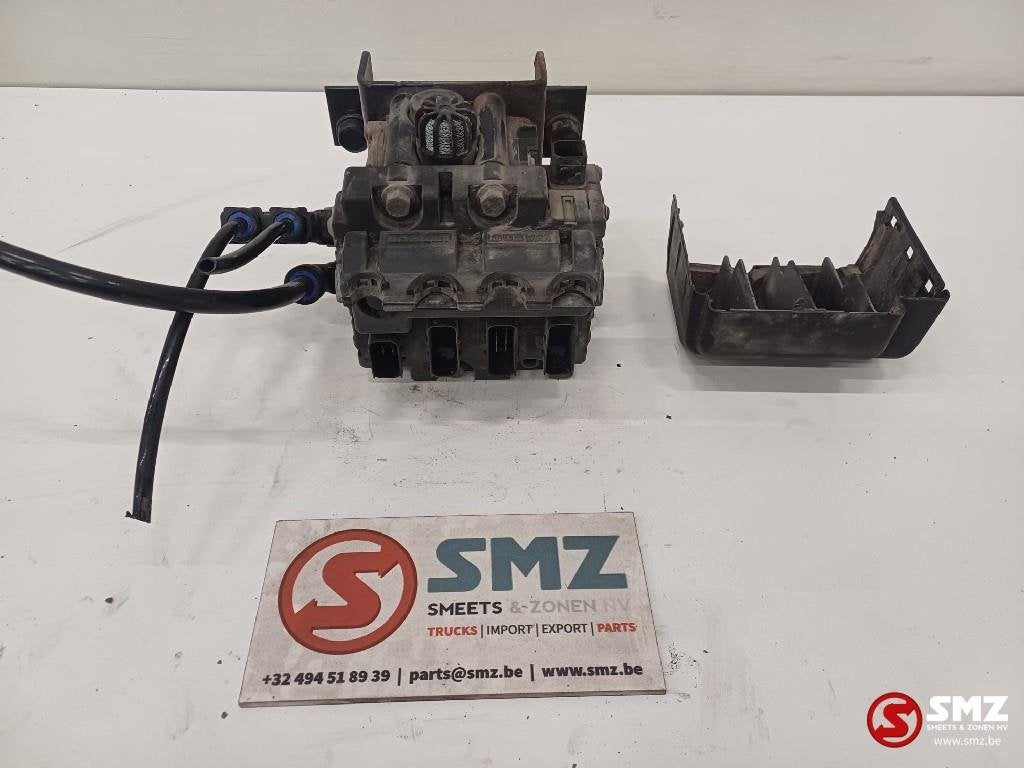 Occ ECU ELC4 regeleenheid + EBS klep Scania, Auto-onderdelen, Vrachtwagen-onderdelen, Gebruikt, Scania, Elektronica en Kabels