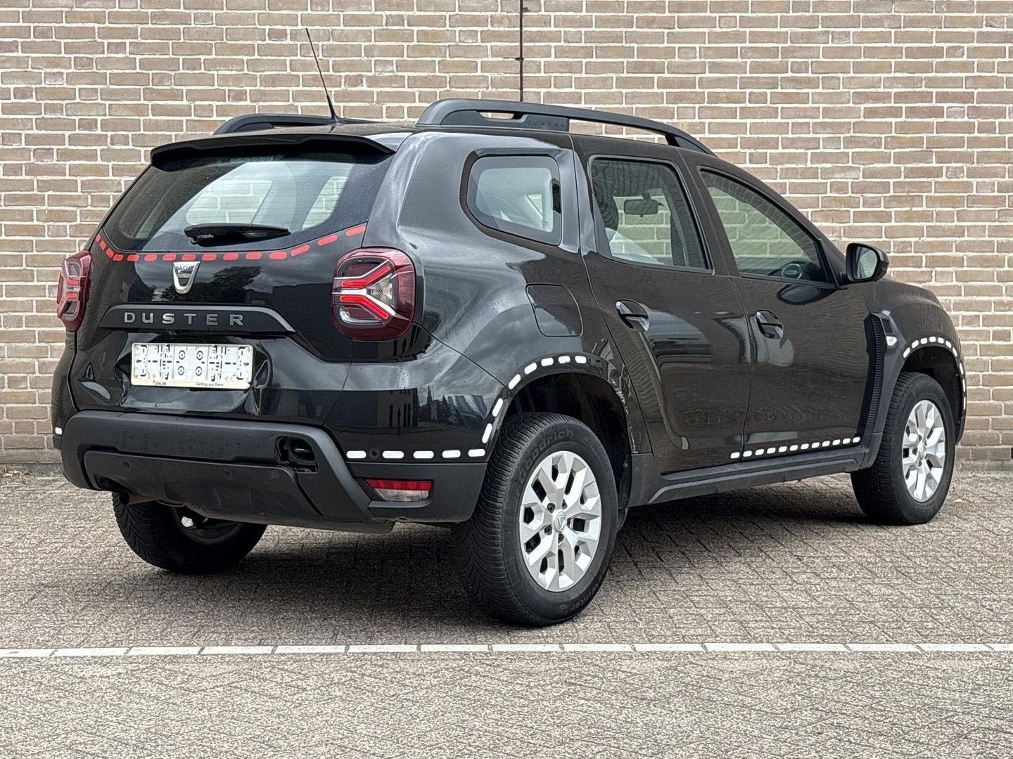 Dacia Duster 1.5 Blue dCi | € 8.200,- NETTO! | Airco | Cruis, Auto's, Dacia, Duster, Zwart, Bedrijf, SUV of Terreinwagen