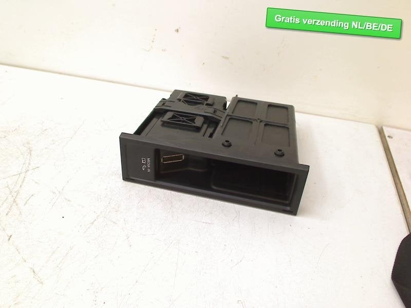 ORDINATEUR MULTIMEDIA Volkswagen Golf VI (5K1) (5N0035341A), Volkswagen, Volkswagen AG, Utilisé, Kundenbetreuung@volkswagen.de
