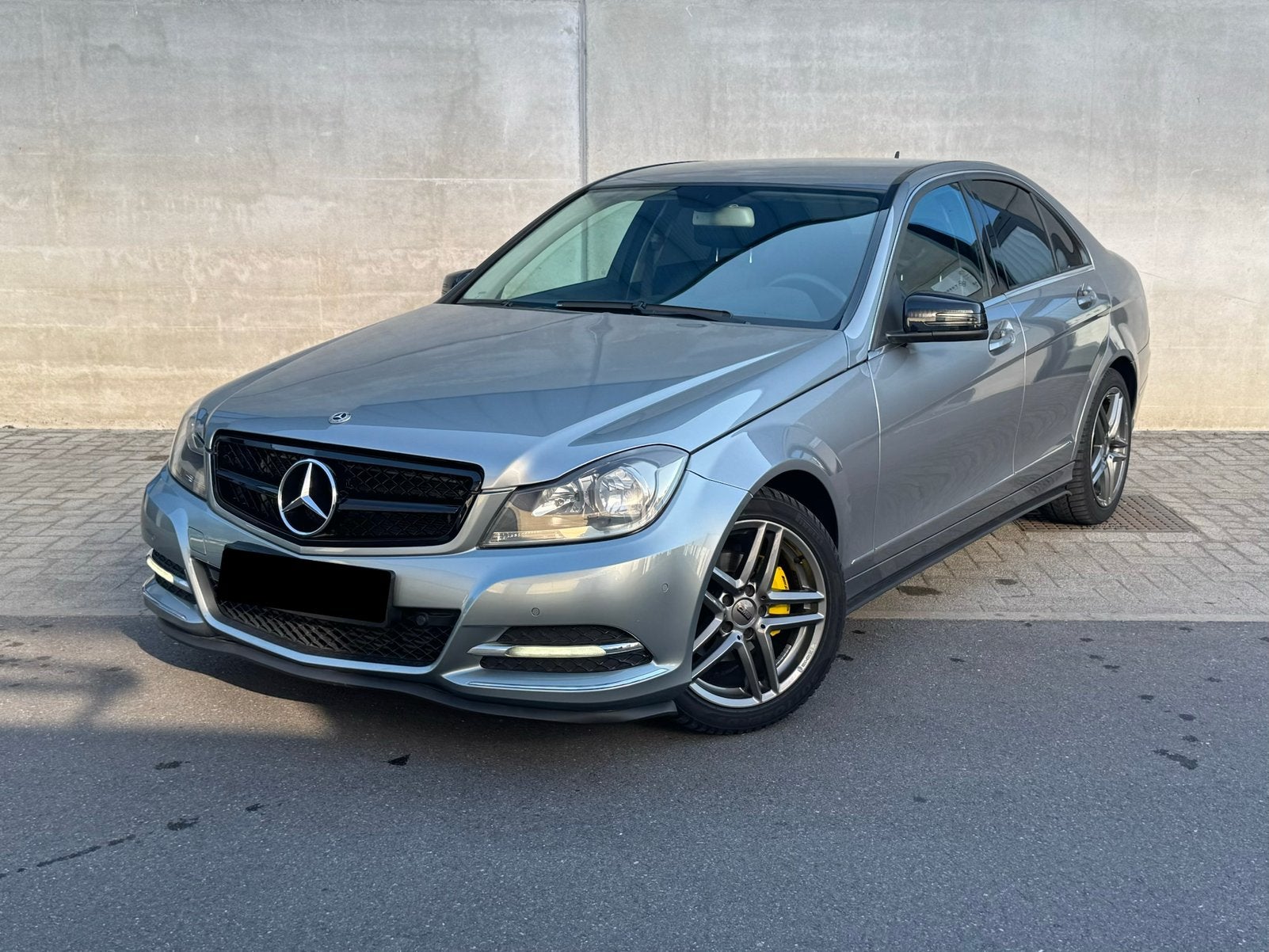 Mercedes-Benz C 180 Avantgarde Garantie - 12 maanden (en), Bluetooth, Euro 5, https://public.car-pass.be/vhr/c21b92c2-9d09-4332-9906-0e3dba5f9c96