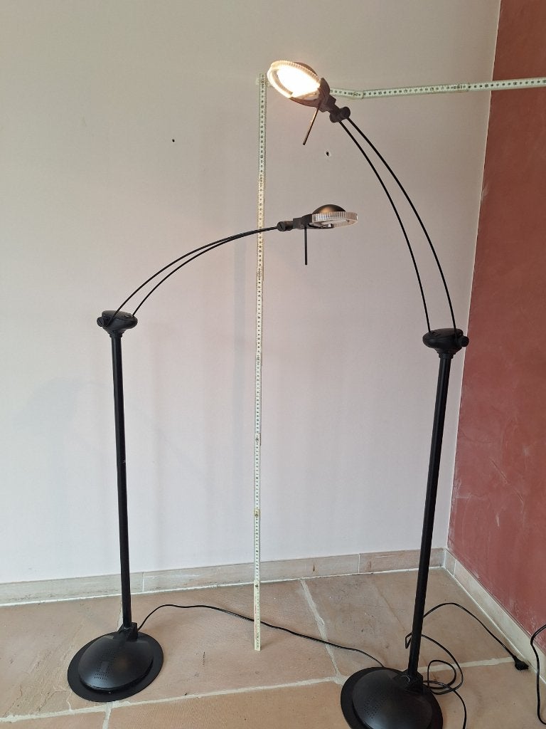 2 zwarte halogeen staanlampen, Huis en Inrichting, Lampen | Vloerlampen, Ophalen, Zo goed als nieuw, Kunststof, 100 tot 150 cm