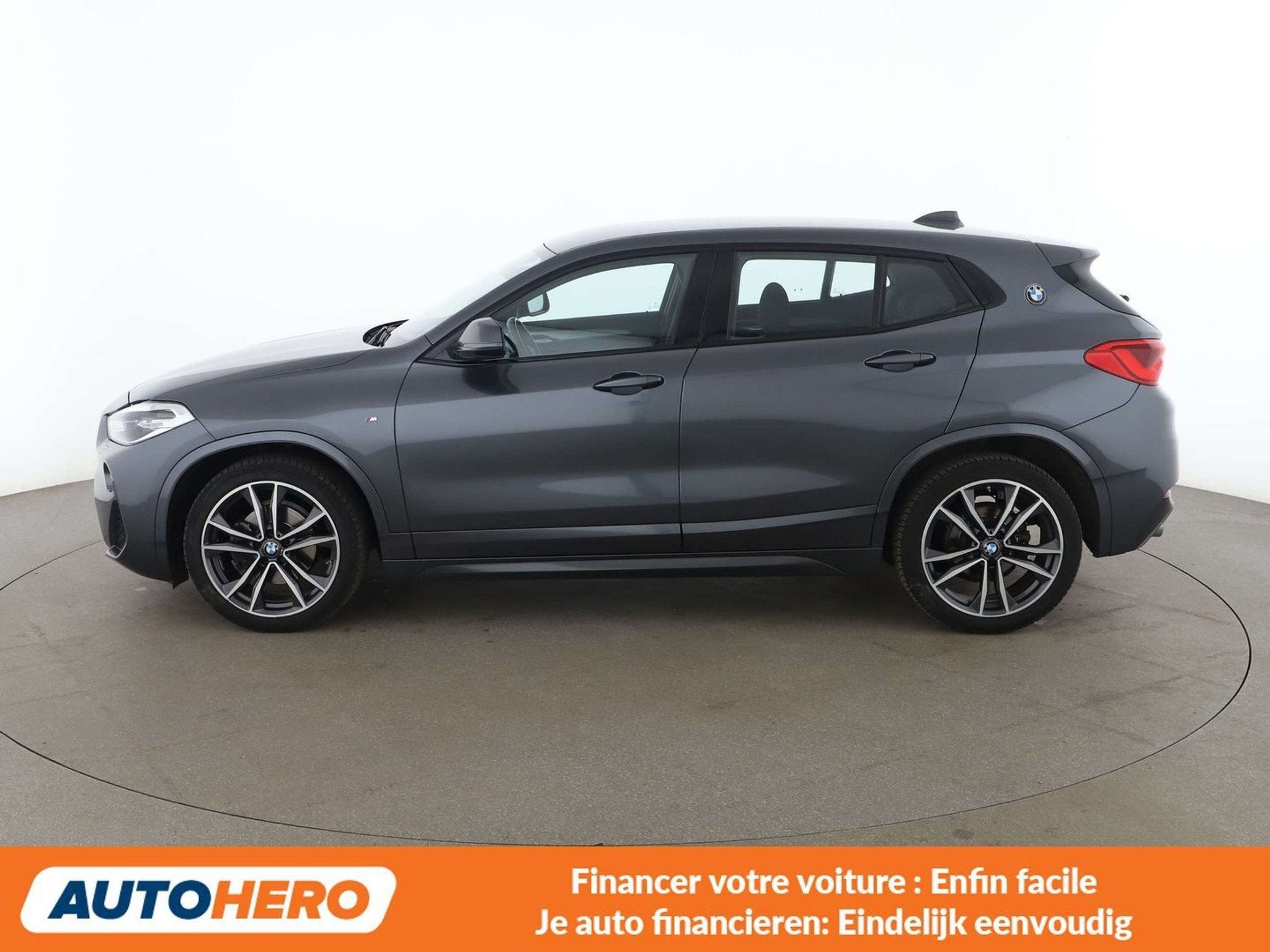 BMW X2 sDrive 18i M Sport (année de construction 2019), Autos, Argent ou Gris, Alcantara, 5 portes, 5 places