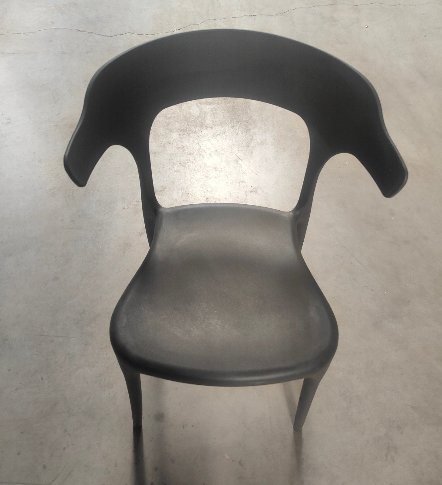 35 chaises neuves emballées, Jardin & Terrasse, Chaises de jardin, Neuf, Empilable, Enlèvement