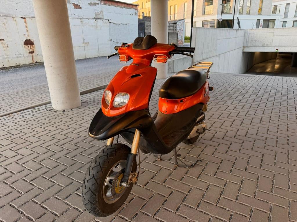 Peugeot tkr offroad b klasse!!, Fietsen en Brommers, Tweetakt, Gebruikt, Ophalen of Verzenden, Klasse B (45 km/u)