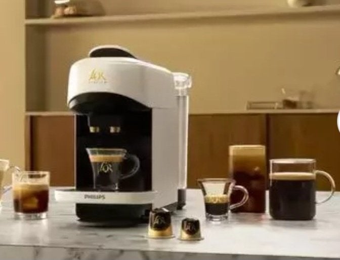 Koffiemachine philips NIEUW, Ophalen, 2 tot 4 kopjes, Koffiepads en cups, Afneembaar waterreservoir