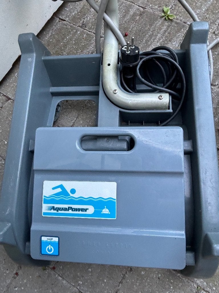 Stofzuiger zwembad, Tuin en Terras, Ophalen, Gebruikt