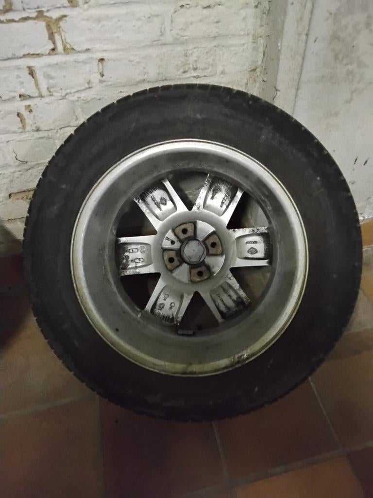 4 jantes 16 pouce 205/60 R16, Autos : Pièces & Accessoires, Pneus & Jantes, Enlèvement, Pneu(s)