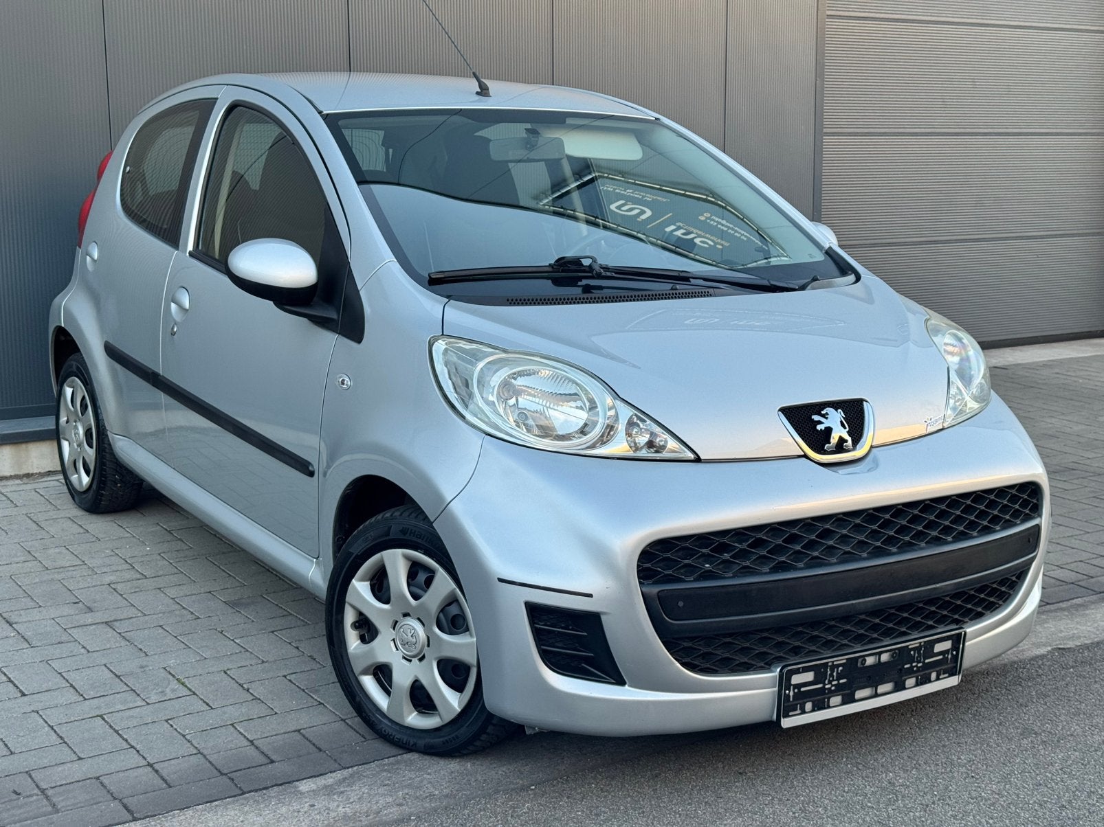 Peugeot 107 1.0i / Automaat / 5 deurs / 2010 / Keuring vvk, Auto's, 4 zetels, Stof, 50 kW, 107 g/km