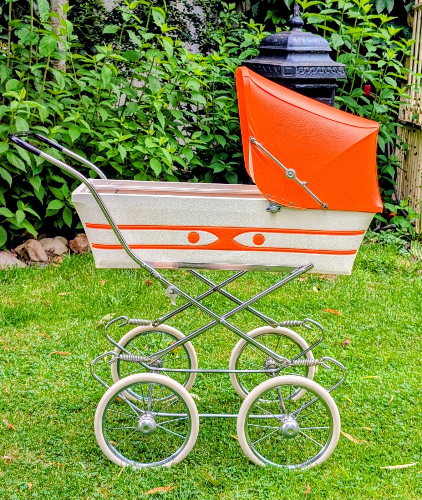 Vintage Poppenwagen. In zeer goede staat!, Antiek en Kunst, Ophalen