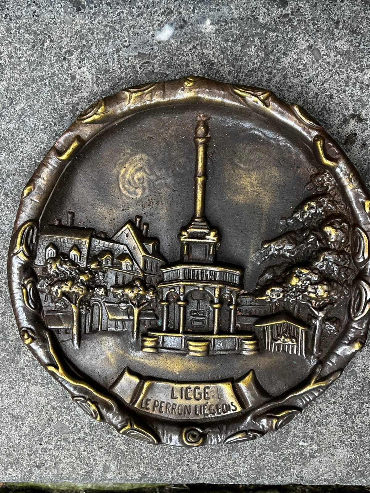 Plaque murale Art Nouveau bronze Liège Le Perron Liègeois, Enlèvement ou Envoi, Bronze