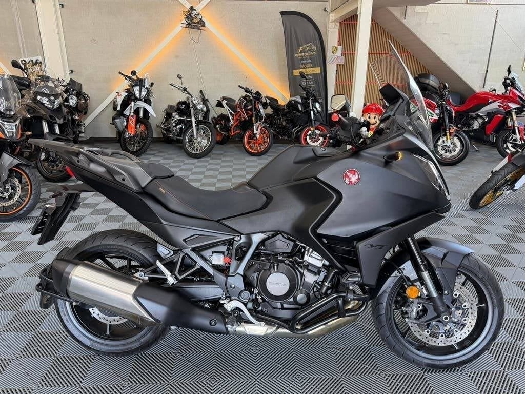 HONDA NT 1100 * GARANTIE * 10.000 km * 2023 CT ok, Motos, Permis Moto A, Occasion, Plus de 35 kW, Manuelle
