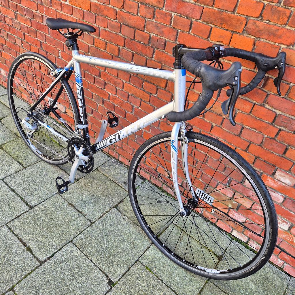 GIANT maat 52, alles vernieuwd , Top in orde !!, Fietsen en Brommers, Ophalen, 28 inch, Velgrem, 49 tot 53 cm