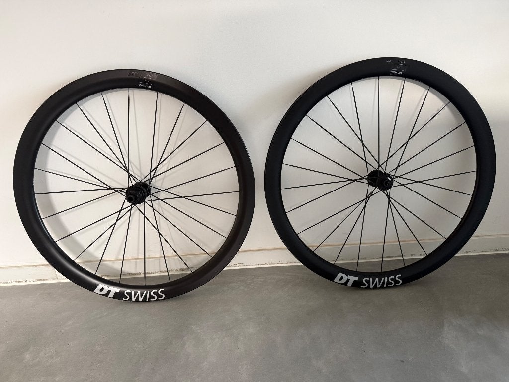 DT Swiss ERC 1100 DICUT 45, Vélos & Vélomoteurs, Vélos Pièces, Comme neuf, Enlèvement, Carbone, DT-Swiss