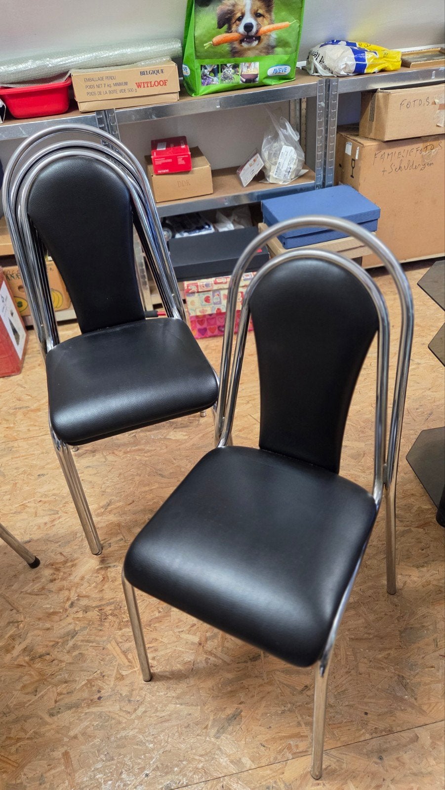 4 keukenstoelen, Huis en Inrichting, Ophalen, Zo goed als nieuw, Zwart, Kunststof