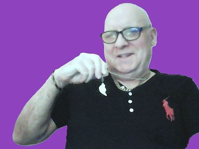. Quelle fille ou quelle dame veut..., Contacts & Messages