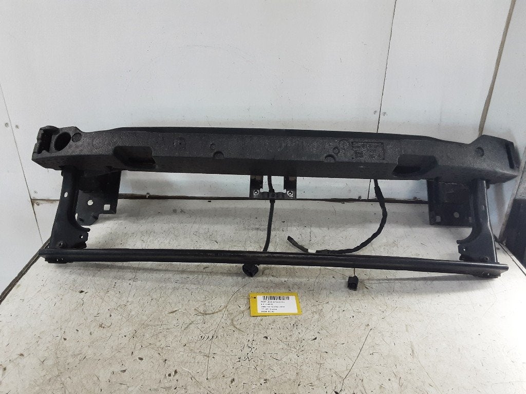 RENFORT PARE CHOC AVANT (TRAVERSE) Seat Leon (5FB), Autos : Pièces & Accessoires, Mevr. I. Hauben, Utilisé, Rue de l'Espoir 34 34
4030  GRIVEGNÉE, BE