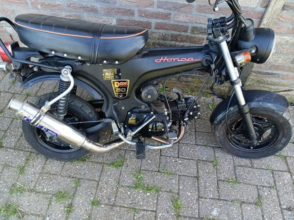 Honda dax skyteam, Fietsen en Brommers, Ophalen