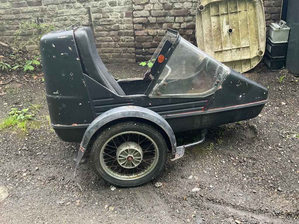 Panier side car, Motoren, 4 cilinders, Gebruikt, 1000 cc, 11 kW of minder