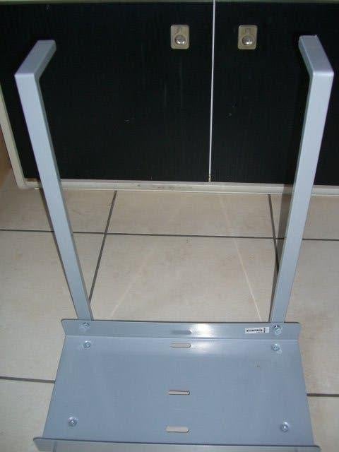 Ikea Summera support PC pour Galant & autre, Huis en Inrichting, Bureaus, Metaal, Zo goed als nieuw, IKEA, Grijs