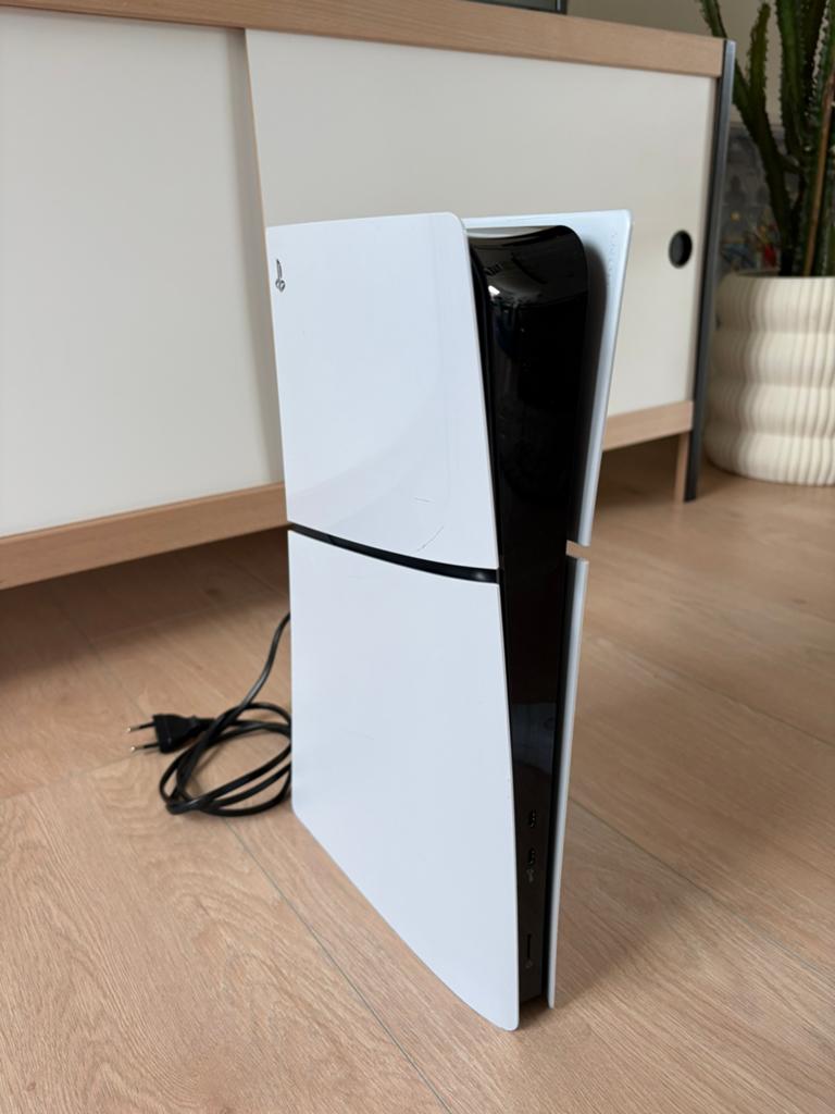 Ps5 digital slim, Ophalen, Zo goed als nieuw