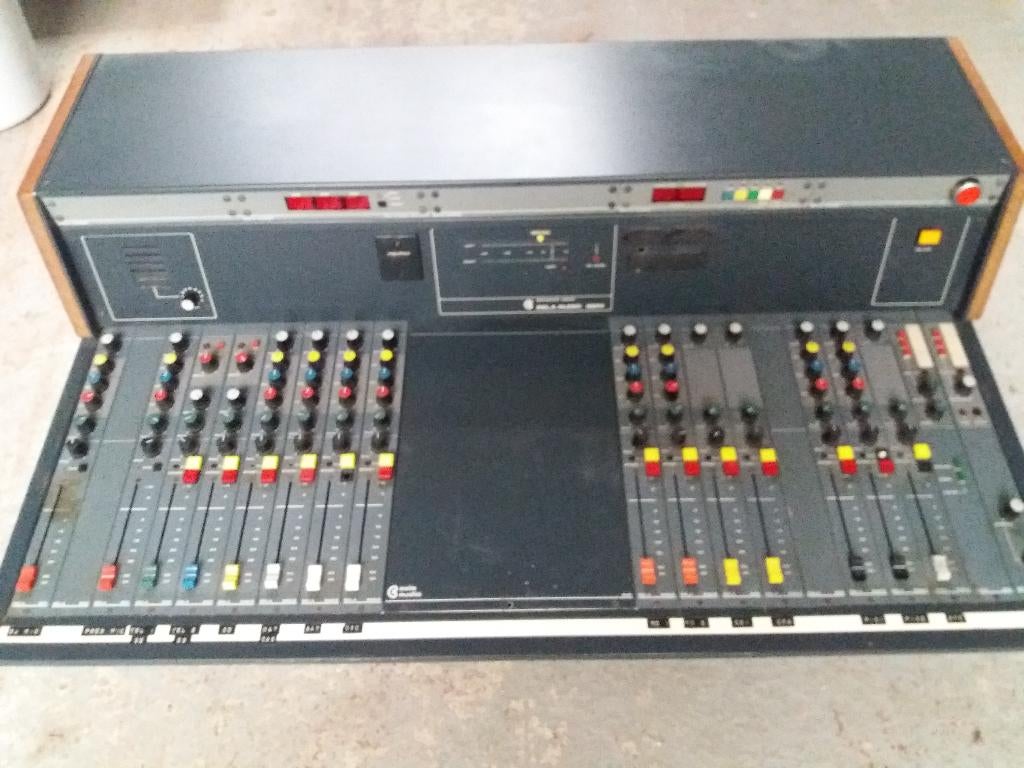 Console de mixage, Enlèvement ou Envoi, Utilisé