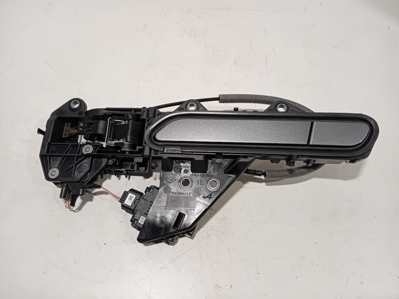 Portiergreep links voor Renault Scenic, Onderdelen@venauto.nl, Van der Ven Autorecycling B.V., Gebruikt, Ettenseweg 76, 4706 PB Roosendaal, The Netherlands