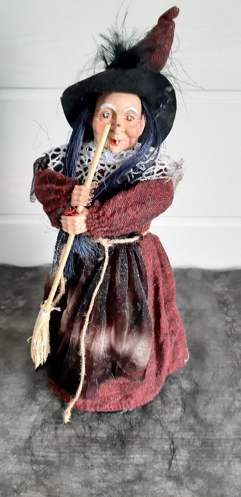 Halloweendecoratie : lachende heks met rode oplichtende ogen, Ophalen of Verzenden, Zo goed als nieuw, Versiering
