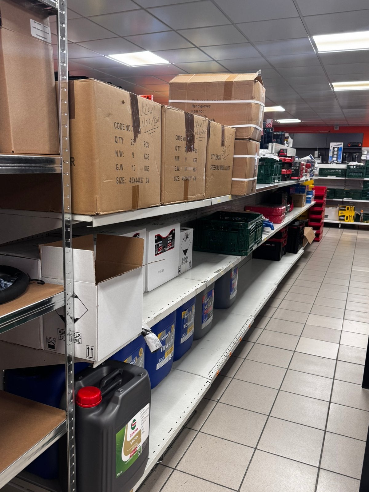 Étagères magasin, Articles professionnels, Aménagement de Bureau & Magasin | Entrepôt, Rayonnage & Stockage, Enlèvement