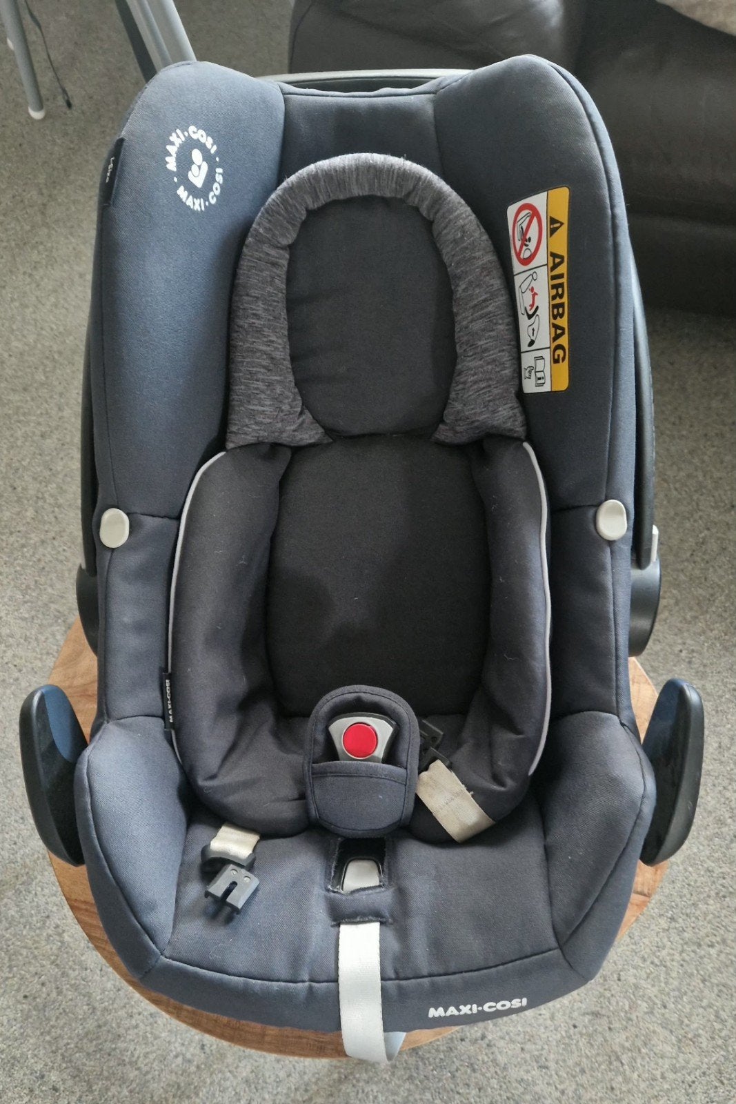 Maxi Cosi avec réducteur, Enfants & Bébés, Sièges auto, Enlèvement