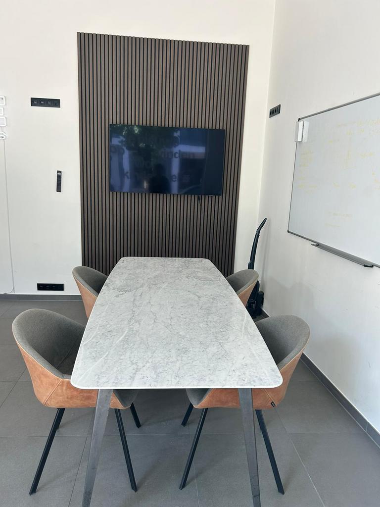 Marble table, Huis en Inrichting, Tafels | Eettafels, Zo goed als nieuw, 50 tot 100 cm, 200 cm of meer, Vijf personen of meer